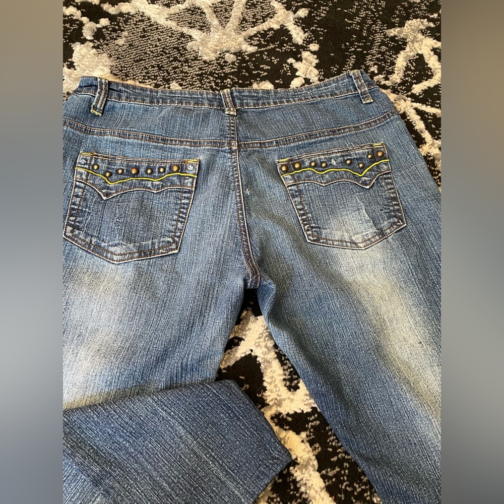 T&Y jeans 👖 - Picture 5 of 6